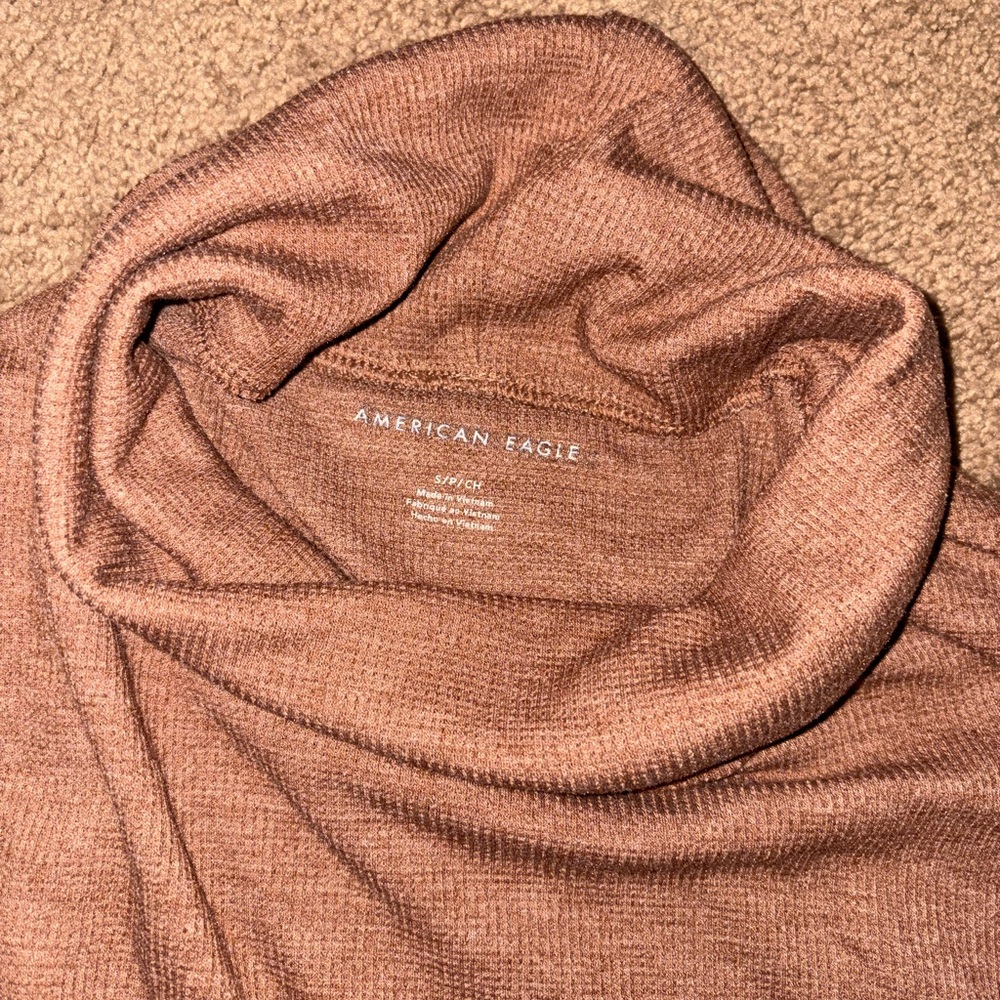 American Eagle Outfitters Women’s Tan Turtleneck Sweater